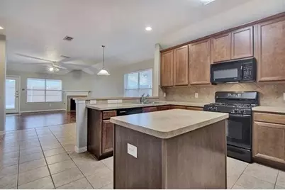 2017 Castle Creek Drive, Little Elm, TX 75068 - Photo 4