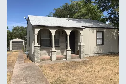 2417 Lowriemore Lane, Fort Worth, TX 76105 - Photo 2