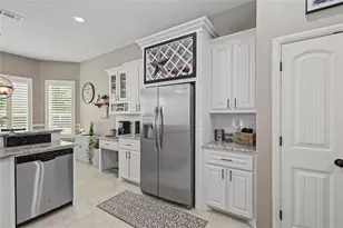 2821 Willow Ridge Cir, Granbury, TX 76049 - Photo 16