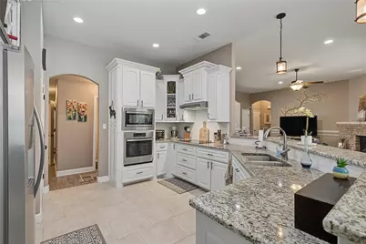 2821 Willow Ridge Circle, Granbury, TX 76049 - Photo 14