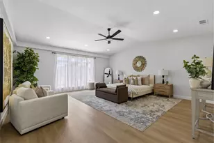 812 Premier Pkwy, Grand Prairie, TX 75051 - Photo 18