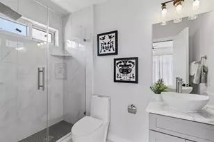 812 Premier Pkwy, Grand Prairie, TX 75051 - Photo 20