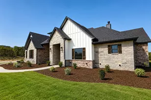 153 Fan Ml Trl, Weatherford, TX 76085 - Photo 2