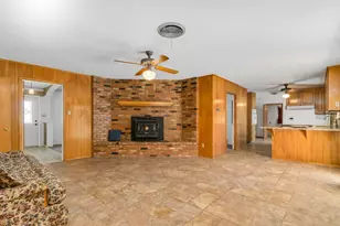 401 S Beverly St, Crowley, TX 76036 - Photo 12