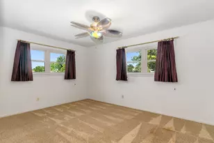 401 S Beverly St, Crowley, TX 76036 - Photo 28
