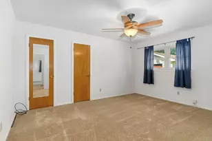 401 S Beverly St, Crowley, TX 76036 - Photo 26