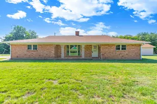 401 S Beverly St, Crowley, TX 76036 - Photo 1