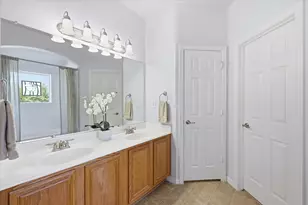 8032 Caladium Dr, North Richland Hills, TX 76180 - Photo 20