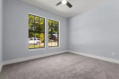 2618 Seevers Avenue, Dallas, TX 75216 - Photo 20