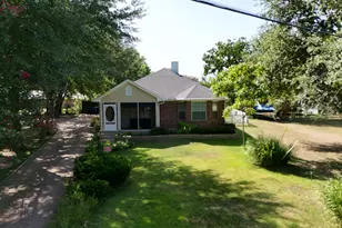 176 Seaside Dr, Gun Barrel City, TX 75156 - Photo 2