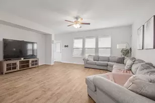 15957 Charing Cross Dr, Fort Worth, TX 76247 - Photo 22