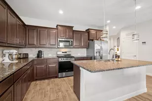 15957 Charing Cross Dr, Fort Worth, TX 76247 - Photo 4
