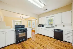 501 W Texas St, Denison, TX 75020 - Photo 6