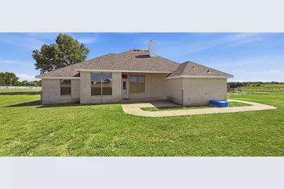 340 Red Baron Drive, Rhome, TX 76078 - Photo 14