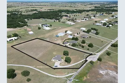340 Red Baron Drive, Rhome, TX 76078 - Photo 18