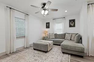 209 N Ave B, Springtown, TX 76082 - Photo 6