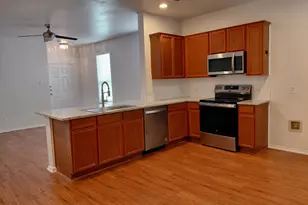 1134 Jamie Dr, Grand Prairie, TX 75052 - Photo 2