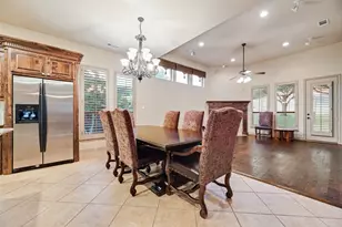 4020 E Hill Dr, Irving, TX 75038 - Photo 8