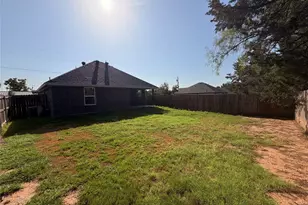 2720 Centaurus Way, Granbury, TX 76048 - Photo 14