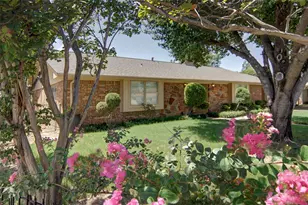 1706 Goodwin Dr, Mineral Wells, TX 76067 - Photo 2