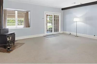 1706 Goodwin Drive, Mineral Wells, TX 76067 - Photo 22