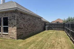 3050 Meandering Way, Granbury, TX 76049 - Photo 22
