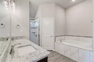 3050 Meandering Way, Granbury, TX 76049 - Photo 10