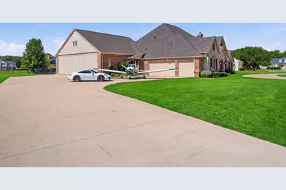 108 Concorde Circle, Cresson, TX 76035 - Photo 4
