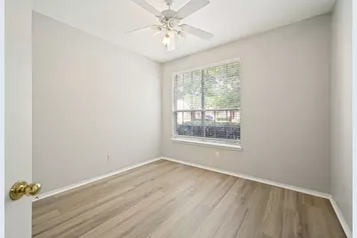 4849 Gloucester Drive, Grand Prairie, TX 75052 - Photo 18