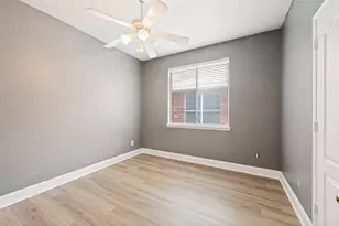 4849 Gloucester Dr, Grand Prairie, TX 75052 - Photo 20