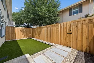 4729 Bradford Dr, Dallas, TX 75219 - Photo 2