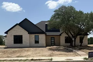 8105 Spicewood Springs Rd, Waco, TX 76633 - Photo 2