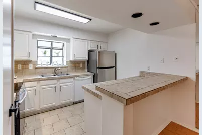15221 Berry Trail #304, Dallas, TX 75248 - Photo 12