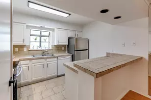 15221 Berry Trail, Dallas, TX 75248 - Photo 10