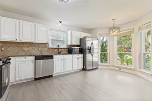 8128 Broken Arrow Rd, Fort Worth, TX 76137 - Photo 8