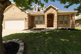 66 Lucas Ln, Edgecliff Village, TX 76134 - Photo 2