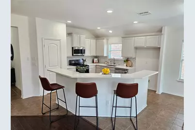 924 Lake Forest Trail, Little Elm, TX 75068 - Photo 6