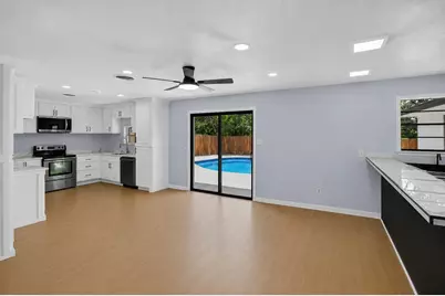 5473 Wayside Avenue, Fort Worth, TX 76134 - Photo 6