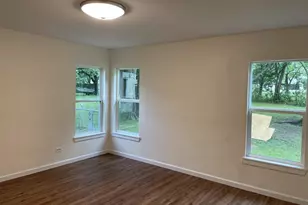 513 W Florence St, Denison, TX 75020 - Photo 8