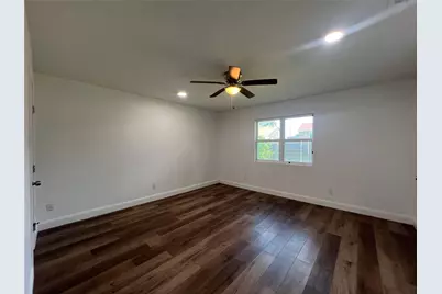 1809 Pilot Way, Garland, TX 75040 - Photo 12