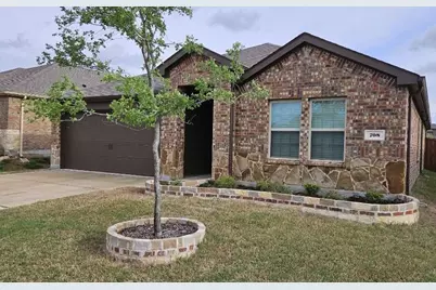 708 English Drive, Aubrey, TX 76227 - Photo 2