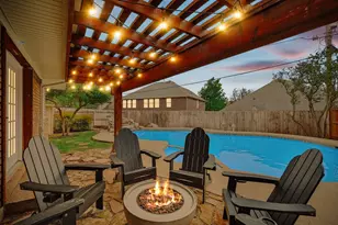 1208 Mayleaf Dr, Irving, TX 75060 - Photo 36