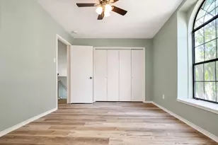 4432 Hulen Cir W, Fort Worth, TX 76133 - Photo 12