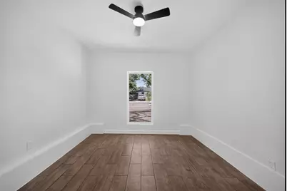 1110 Ryan Avenue, Carrollton, TX 75006 - Photo 16