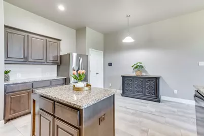 1140 Indigo Lane, Burleson, TX 76058 - Photo 14