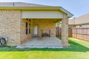 1140 Indigo Ln, Burleson, TX 76058 - Photo 36