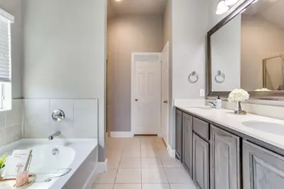 1140 Indigo Lane, Burleson, TX 76058 - Photo 6