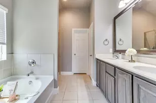 1140 Indigo Ln, Burleson, TX 76058 - Photo 6