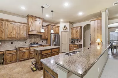 1406 Brynlee Lane, Mansfield, TX 76063 - Photo 18