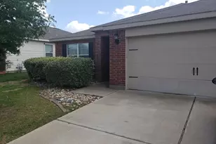 725 Lazy Crest Dr, Fort Worth, TX 76140 - Photo 2